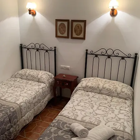 Gemelas De Terreros 2 *